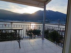 Geni Bay 2