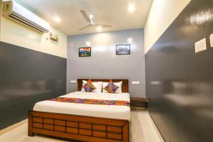 FabHotel Starhood - Nr Lanco Hills, Manikonda