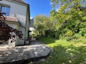 Maisons de vacances Maison de centre-ville au calme avec jardin et parkings : photos des chambres