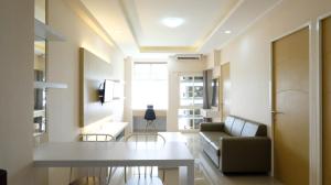 Elegant and Spacious 3BR at Bale Hinggil Apartment By Travelio
