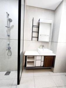 Millerz Square 2pax Studio room 2