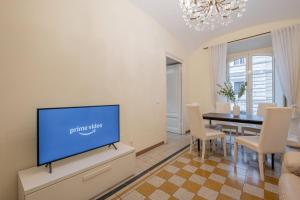 Apartment In Via Merulana Central Rome by Halldis