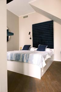 ComeCasa Larga Cosy Studio