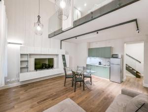 Flats4rent Palazzo Poste