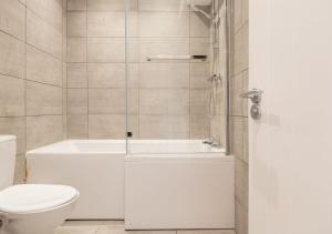 Cosy 1BD in Malvern With Stunning Views!