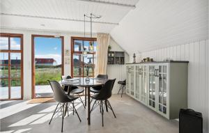 Gorgeous Home In Hvide Sande With Wifi