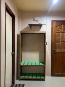 Francis Dale Lodge L4