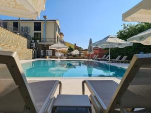 Guesthouse Stara šola Korte - Oleander Resort