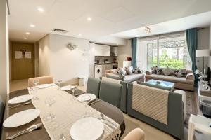 Staggering & Soothing 2 BDR w Pool View Free Pool & Beach Access