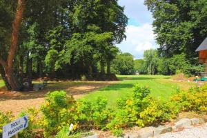 Maisons de vacances La Chasse - between coast and countryside : Maison de Vacances 3 Chambres 