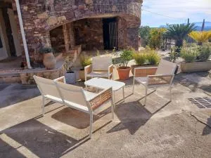 Vaste bas de villa Le Belvédère - Figanières