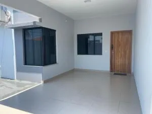 Casa luxo 2 quartos e 2 banheiros - Nova Mutum