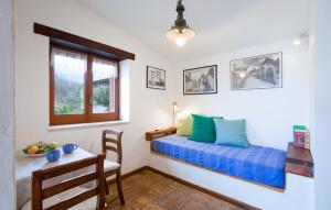 1 Bedroom Cozy Home In Joppolo