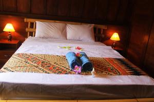 Phòng Hai Giường Đơn Loại Sang (Deluxe Twin Room)