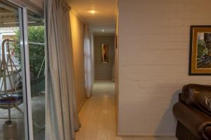 3 Bedroom part house in the scenic Durbanville wine lands area, holiday facility