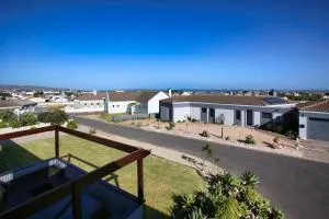 Honeysuckle, Langebaan - Hopefield