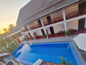 Luang Prabang Pavilion Hotel & Travel