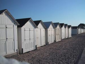 Appartements F2 et JARDINET FACE ET ACCES DIRECT MER : photos des chambres