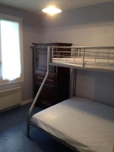 Appartements F2 et JARDINET FACE ET ACCES DIRECT MER : photos des chambres