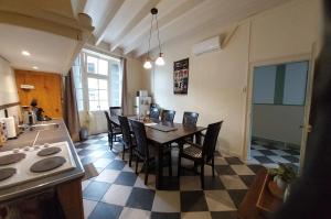 Maisons de vacances La Poste Saulgond : photos des chambres