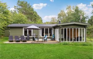 Holiday Home Åvænget Højby X