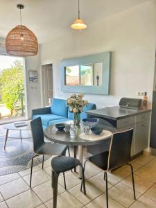 "Le Cocon Bleu" Résidence avec Piscine au Coeur du Brusc