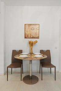 Downtown Cozy Corner