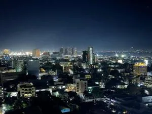 Cozy corner in Cebu by Yhang - Arrabal