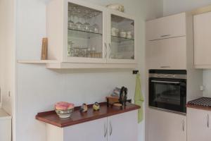 Awesome Home In Ebeltoft With 3 Bedrooms And Wifi