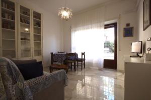 Graziano Holiday House