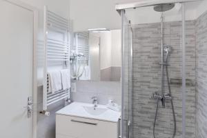 Hotels Hotel Alexandra : photos des chambres
