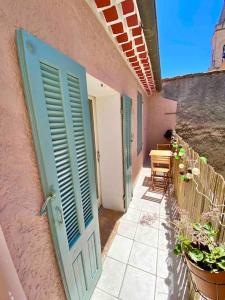 Appartements Appartement a 20metres du port de Sanary : photos des chambres