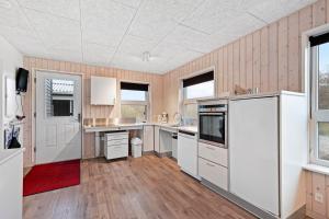 Stunning Home In Knebel With 3 Bedrooms And Wifi