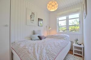 Nice Home In Ebeltoft With 2 Bedrooms