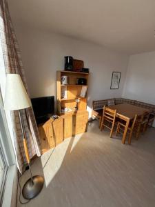 Studio situé à la Gela