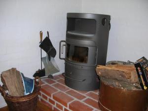 Awesome Home In Knebel With 3 Bedrooms And Wifi