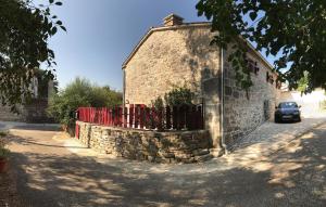 2 Bedroom Lovely Home In Kanfanar