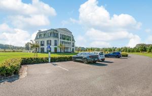 Awesome Apartment In Kamperland