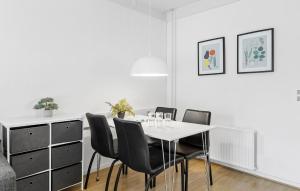 Beautiful Apartment In Nexø With Wifi