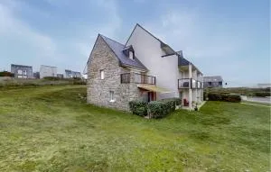 1 Bedroom Nice Apartment In Guidel - 吉代勒