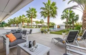 Lovely Apartment In Mar De Cristal - Los Urrutias