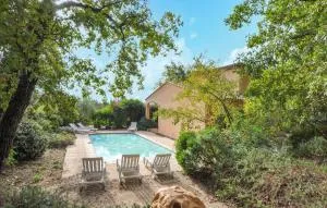 3 Bedroom Cozy Home In Callian - Montauroux