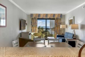 Seas the View at Ocean Reef Resort #320