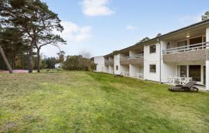 1 Bedroom Lovely Apartment In Nexø