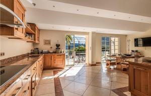Maisons de vacances Stunning Home In Les Adrets-De-L'estere : photos des chambres
