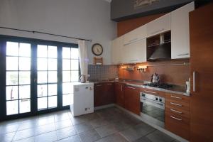 Secluded 3BR Modern Villa w Private Pool and Views