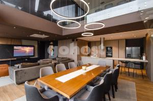 Exclusive and luxurious Penthouse in Herrera