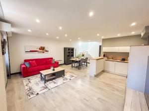 Duplex refait à neuf au cœur de Sanary