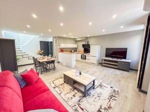 Duplex refait à neuf au cœur de Sanary