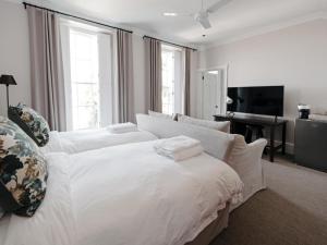 Cape Finest - De Waterkant House